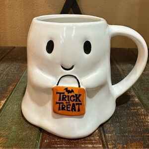 Cracker Barrel Halloween Ghost with Trick or Treat Bag Mug